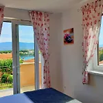 Apartment For Families With Children Silo, Krk - 18685