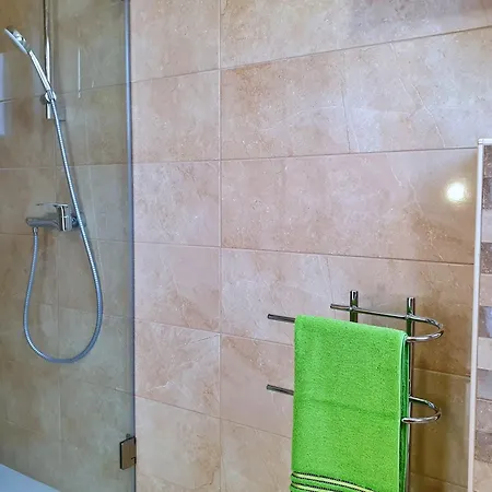 For Families With Children Silo, Krk - 18685 Apartmán Šilo